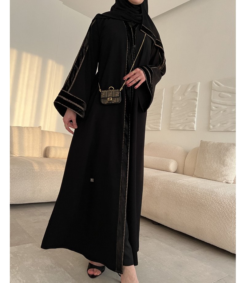 عباية 00442 أنيقة بخامة كريب (ندى) بقصة كم فرنسي عباية 00442 أنيقة بخامة كريب (ندى) بقصة كم فرنسي