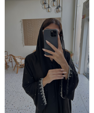عباية 00205 أنيقة مزينة بطريز يدوي باللول والخرز