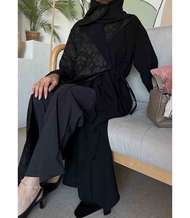 عباية 00297 عباية كريب ملكي مع جاكار بقصة مرد عباية 00297 عباية كريب ملكي مع جاكار بقصة مرد