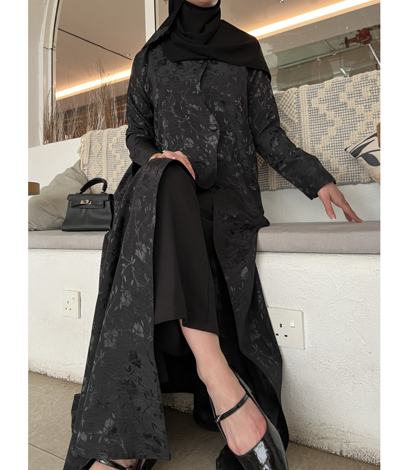 عباية 00385 عملية ورسمية بخامة كريب 