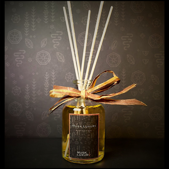 دفيوزر فواحة 100 مل: تجربة فريدة من الروائح