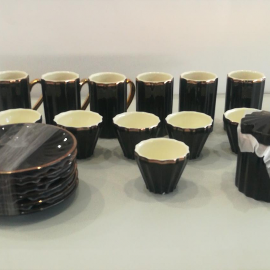 طقم فناجيل شاي وقهوة فاخرة عدة الوان من هوست