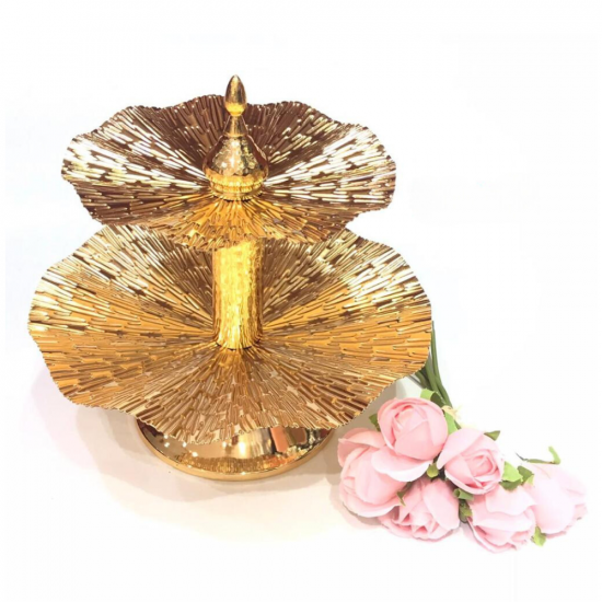 شيالة حلا وتوزيعات انيقه باللون الذهبي المميز بطابقين