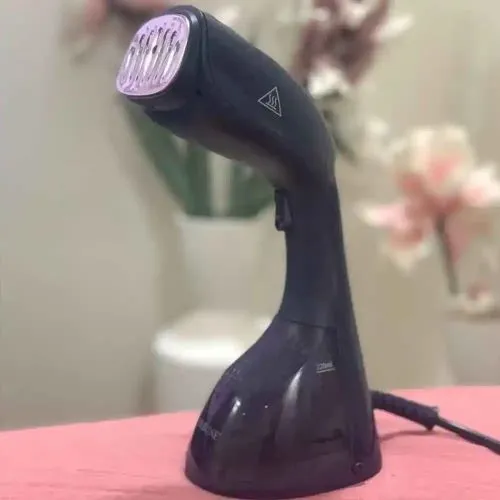 كاوية بخارية يدوية من ريبون سهلة الاستخدام والتنقل باللون الأبيض RE-3-047 كاوية بخارية يدوية من ريبون سهلة الاستخدام والتنقل باللون الأبيض RE-3-047