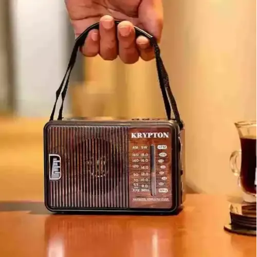 راديو قابل لاعادة الشحن مع مصباح طوارئ من كريبتون ، KNR5095 راديو قابل لاعادة الشحن مع مصباح طوارئ من كريبتون ، KNR5095