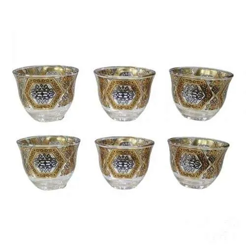 فناجيل قهوة شفافة بلمسات ذهبية وملونة عصرية فناجيل قهوة شفافة بلمسات ذهبية وملونة عصرية