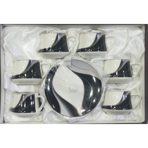 كوب سيراميك مزين برسمات ناعمة ويد للمسك على شكل قلب كوب سيراميك مزين برسمات ناعمة ويد للمسك على شكل قلب