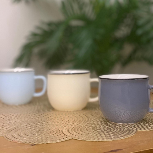 كوب قهوة سيراميك بثلاث الوان مختلفة