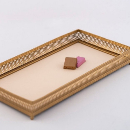 صينية مستطيلة بثلاث الوان صينية مستطيلة بثلاث الوان