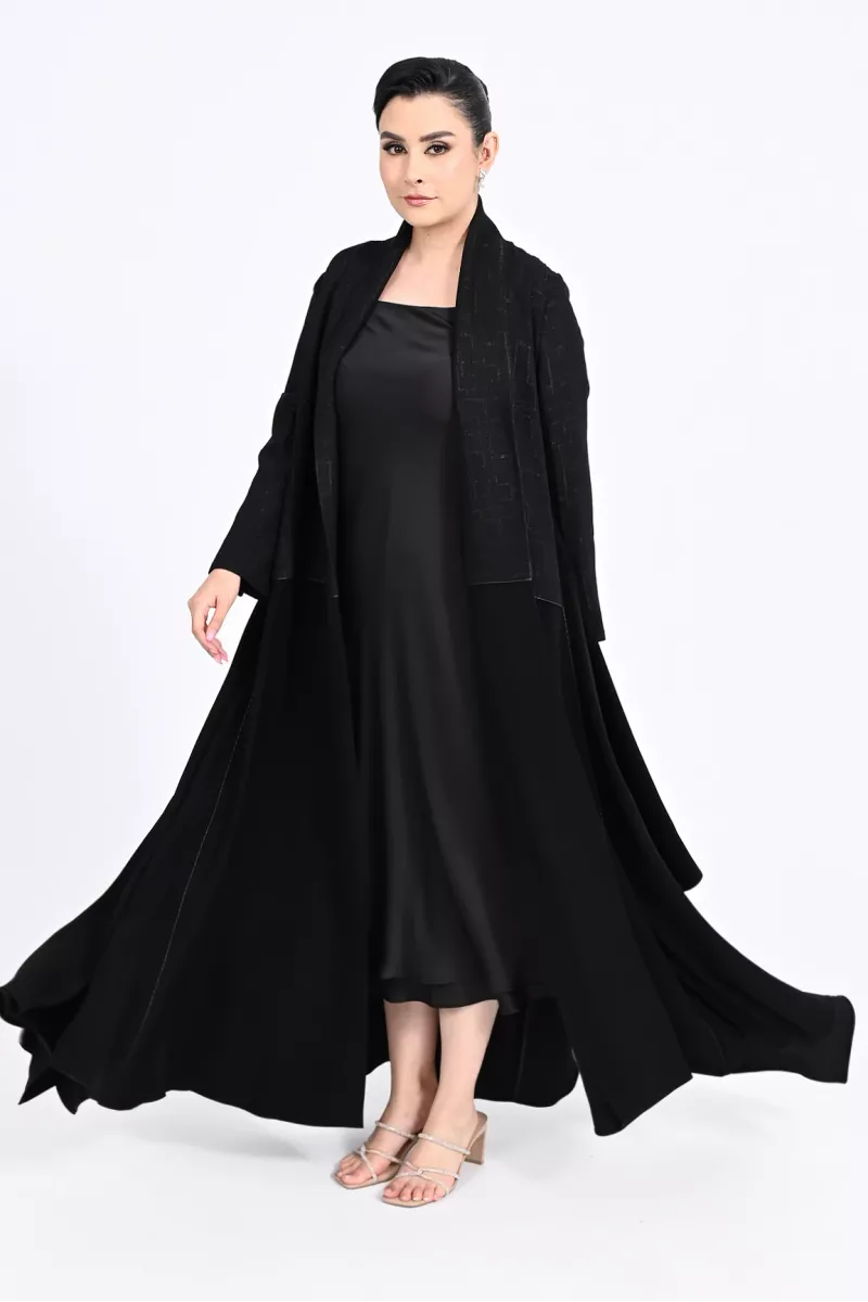 عباية كريب أسود 01017 عباية كريب أسود 01017