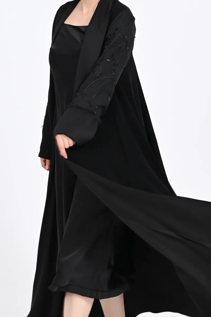 عباية كريب أسود 01018