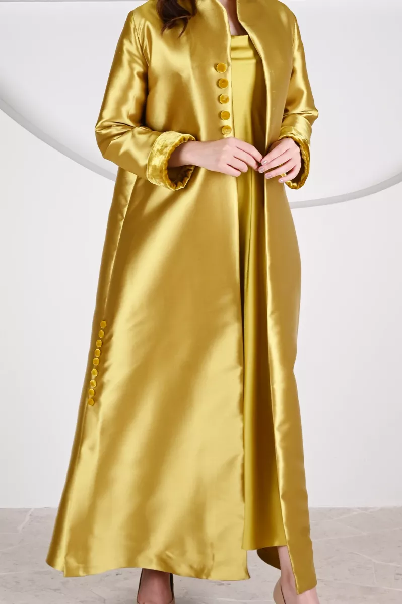 عباية 01047 قماش حريري من التفتا باللون الأصفر الخردلي