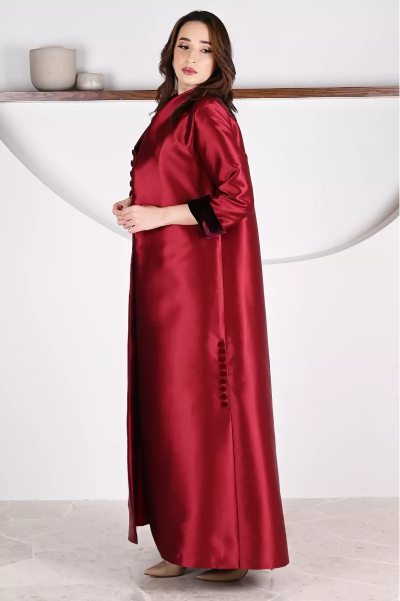 عباية 01057 فستان من الحرير التفتا باللون العنابي