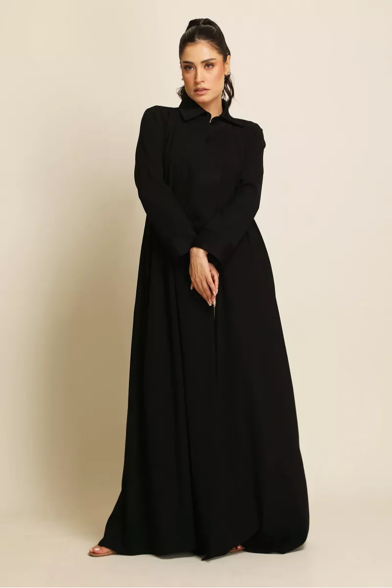 عباية كريب ناعم أسود 082