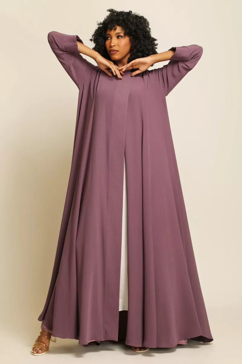 عباية كريب ناعم لون موڤ داكن 083