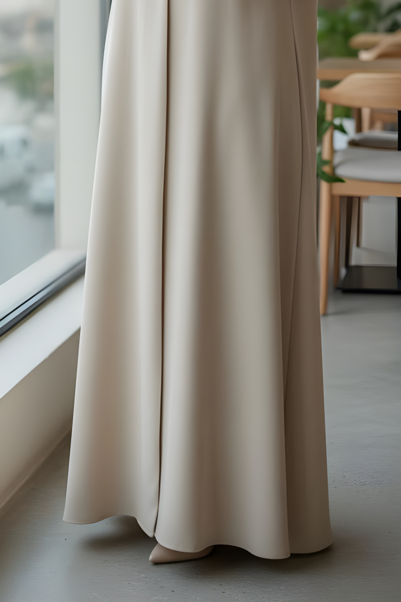 عباية كريب لون كريمي 01069 عباية كريب لون كريمي 01069