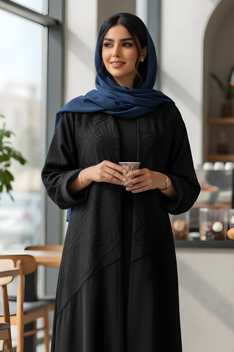 عباية كريب أسود مع جاكار 01019