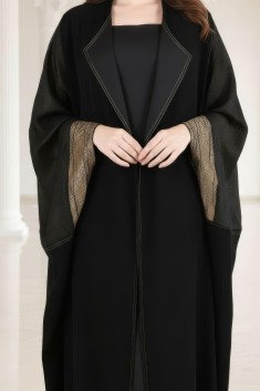 عباية 01058 عباية راقية من الكريب الأسود مع أورجانزا
