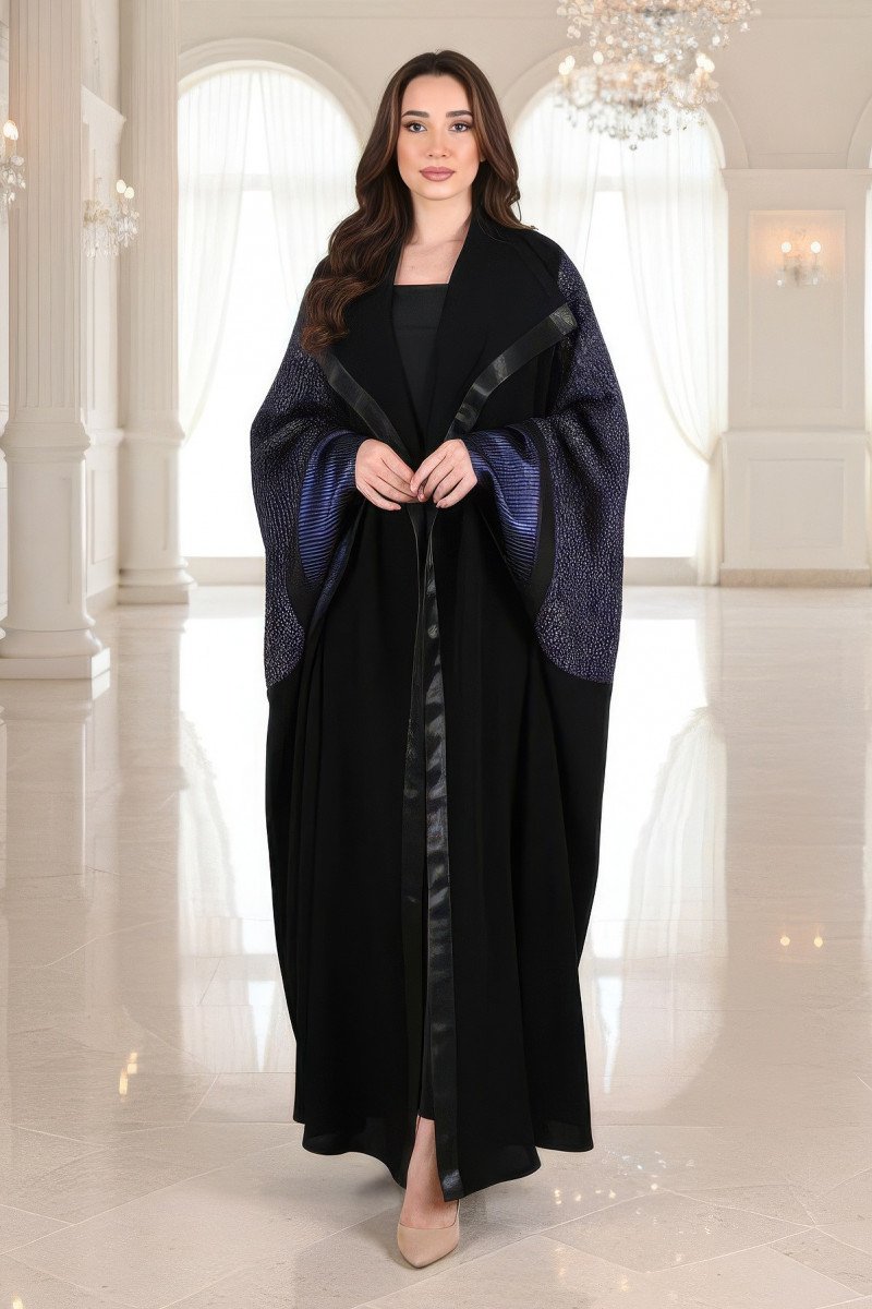 عباية 01050 كريب أسود غني الملمس مع جاكار عباية 01050 كريب أسود غني الملمس مع جاكار