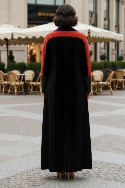 عباية 01038 كريب ومخمل بأصفاد جلدية