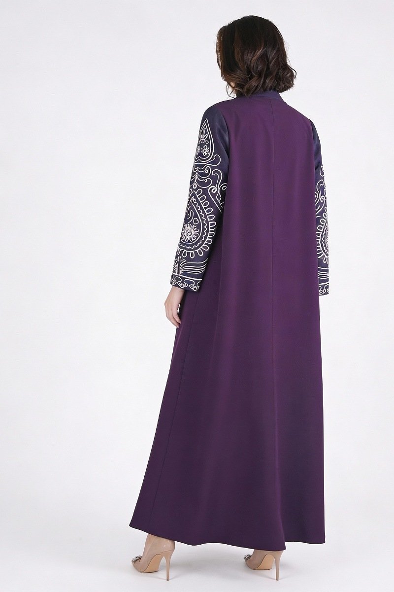 عباية 01049 عباية بليزر من الكريب الأرجواني مع أورجانزا