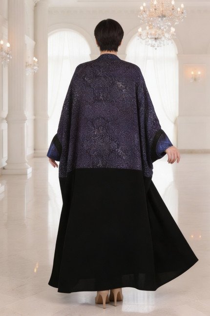 عباية 01050 كريب أسود غني الملمس مع جاكار