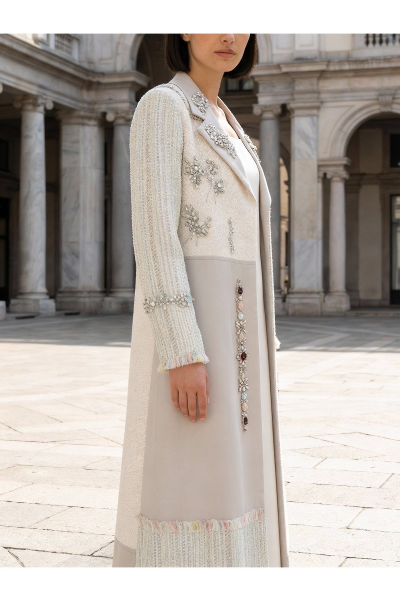 عباية بلاتية من الألوان الهادئة 01089 عباية بلاتية من الألوان الهادئة 01089