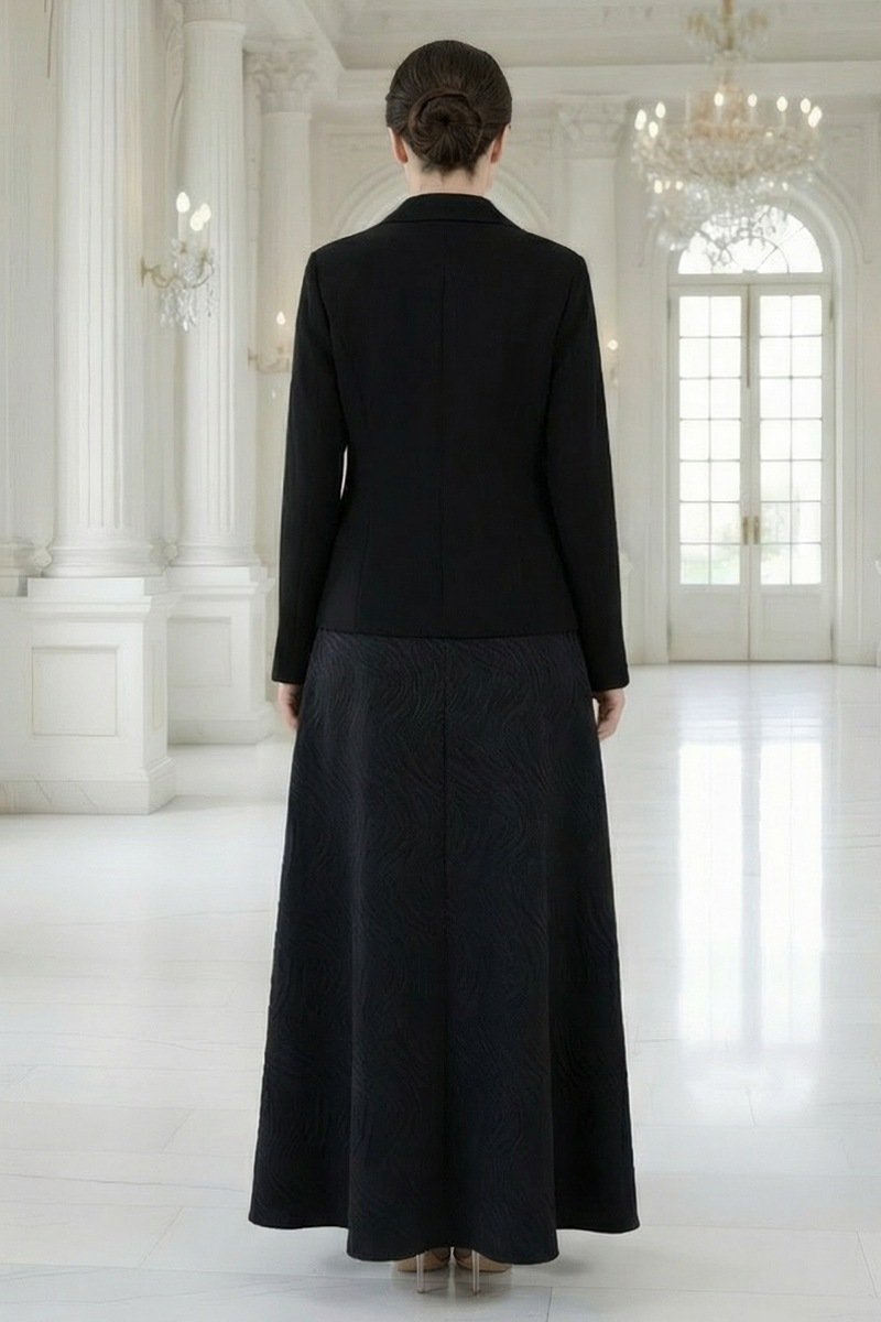 عباية كريب أسود فاخر و جاكار 095