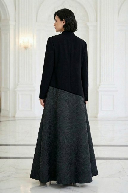 عباية كريب أسود و جاكار 01015