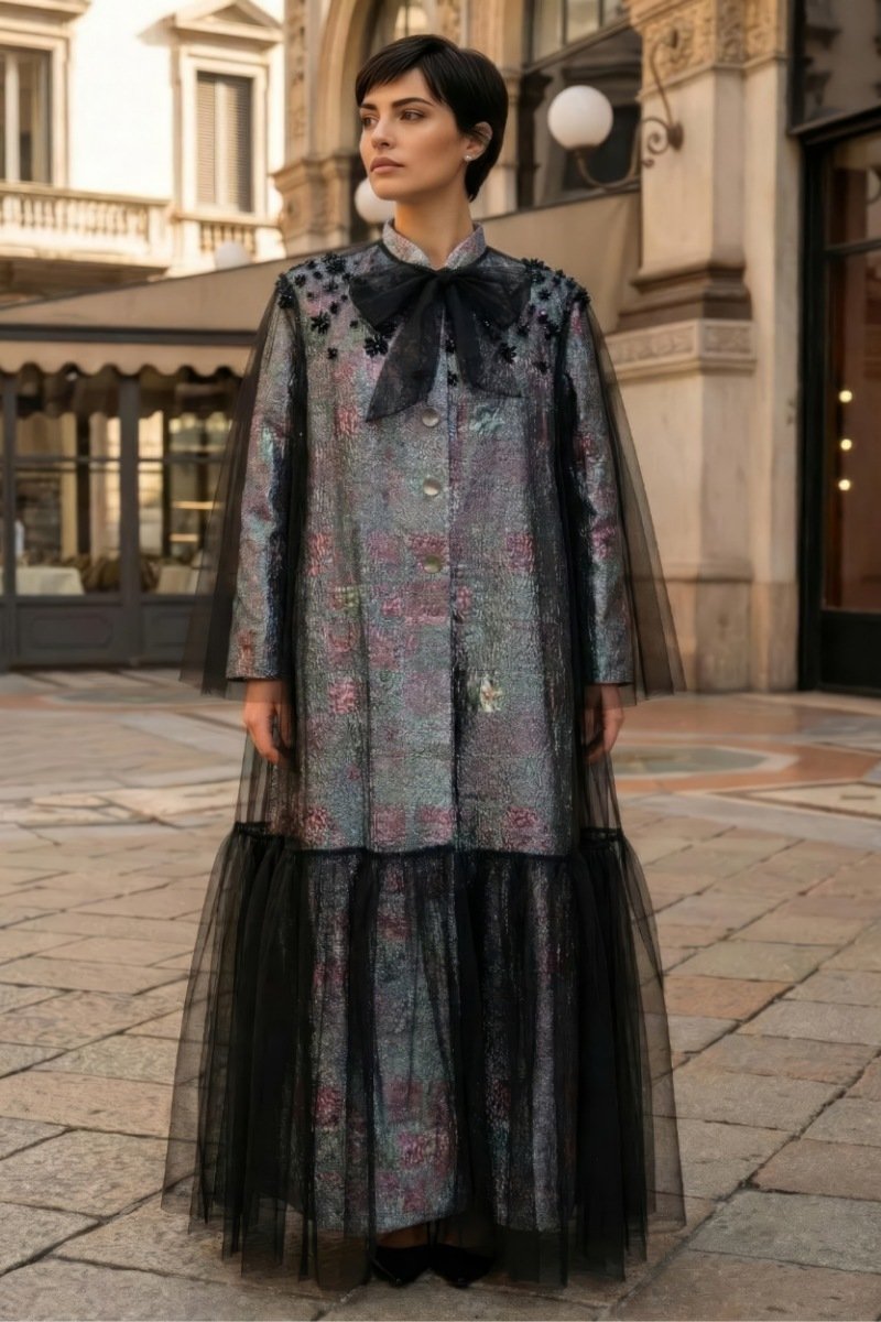 عباية جاكار بارز مميز مع تل أسود 010133