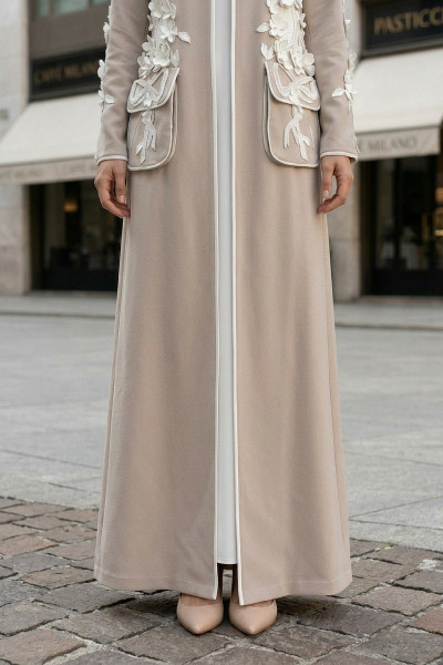 عباية كتان لينين فاخر بيج محايد مزينة بزهور بيضاء 010137