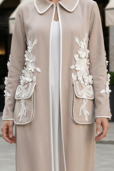 عباية كتان لينين فاخر بيج محايد مزينة بزهور بيضاء 010137