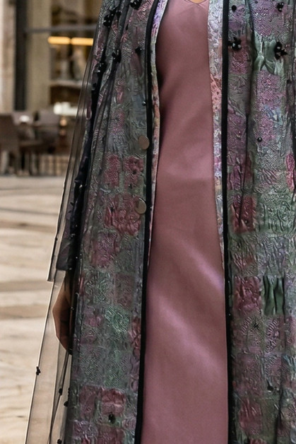 عباية جاكار مع تل أسود 010138