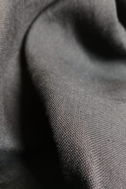 عباية كتان أسود فاخر مع جاكار ومخمل خفيف 010135