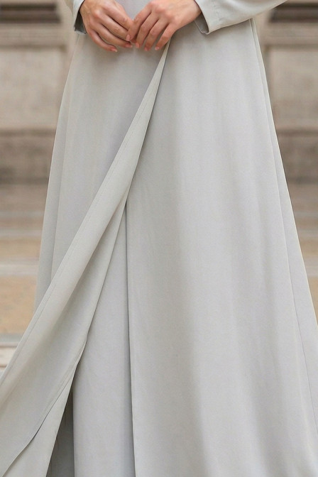 عباية كريب فاخر أوف وايت بدرجة تون صخري 010140