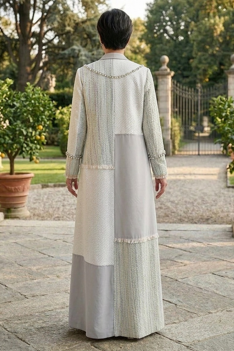 عباية من قماش التويد الفاخر 010124