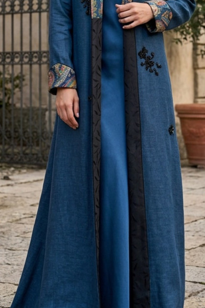 عباية من الكتان الفاخر مع حرير بيزلي على الياقة 010146