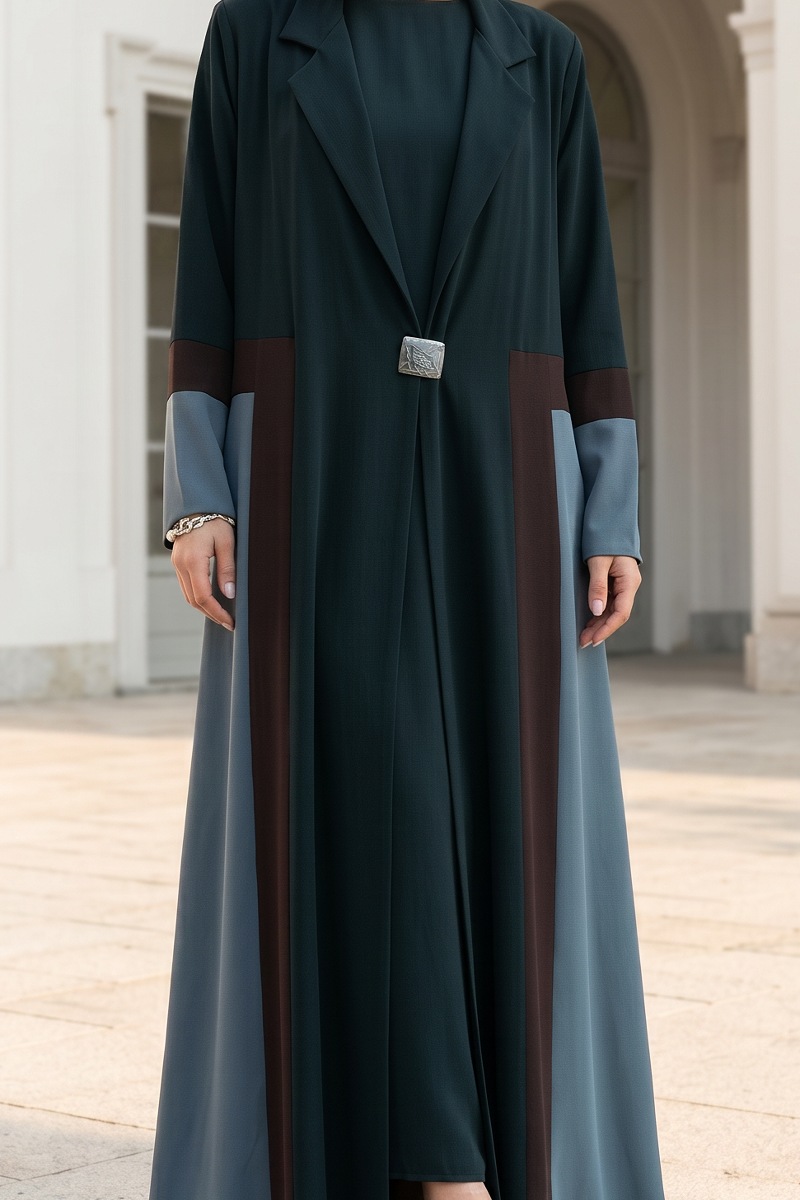 عباية كريب ناعم ملونة 070
