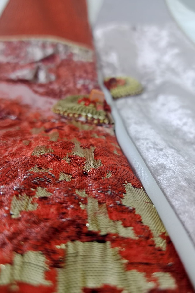 Abaya white luxury linen with jaqar 010136