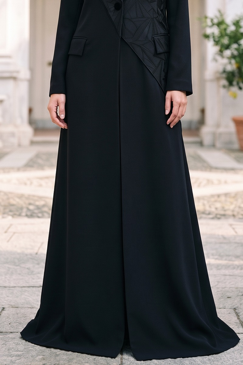 عباية كريب أسود مع جاكار 01011