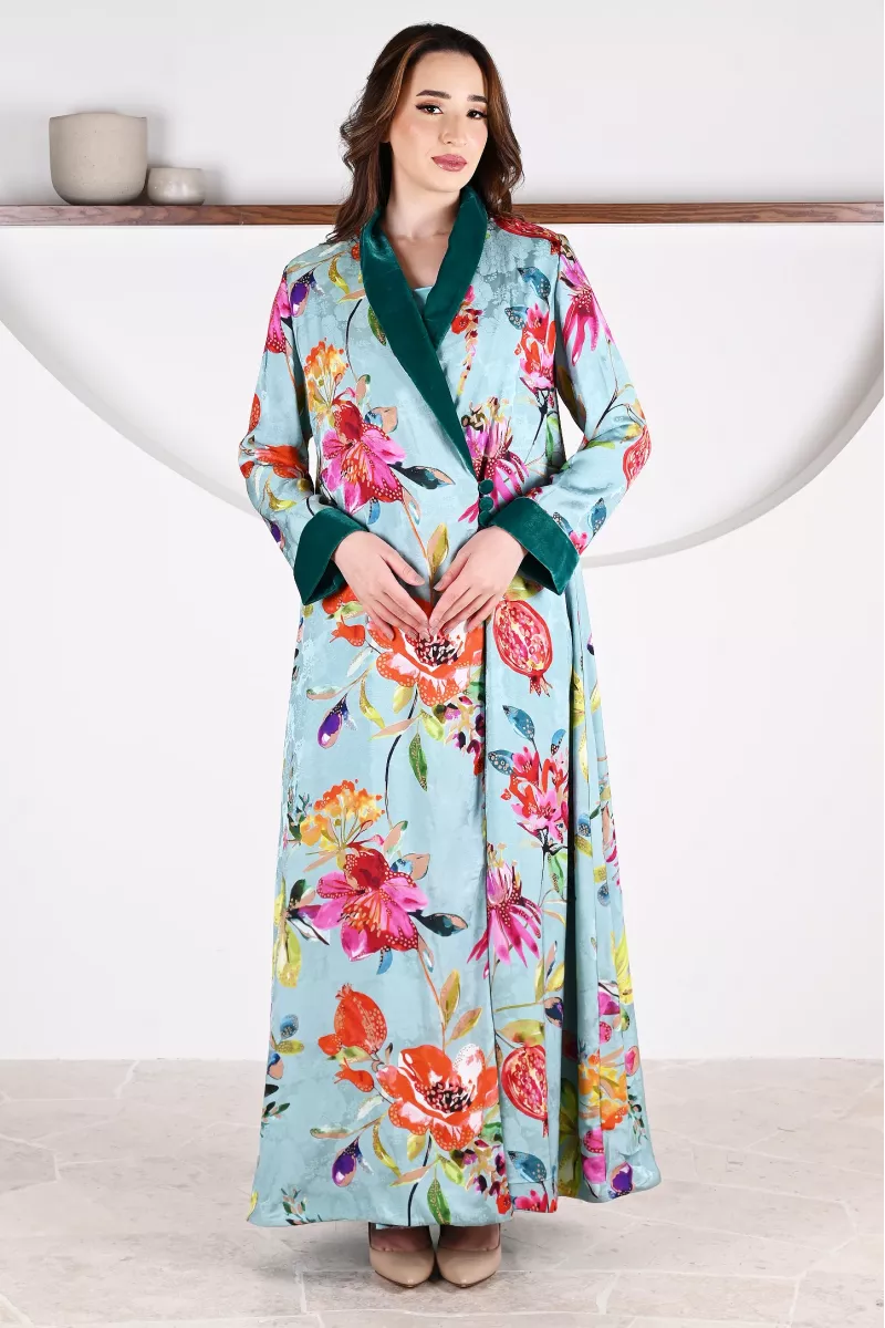 عباية 01055 عباية بليزر متداخلة من قماش فيسكوز رايون عباية 01055 عباية بليزر متداخلة من قماش فيسكوز رايون