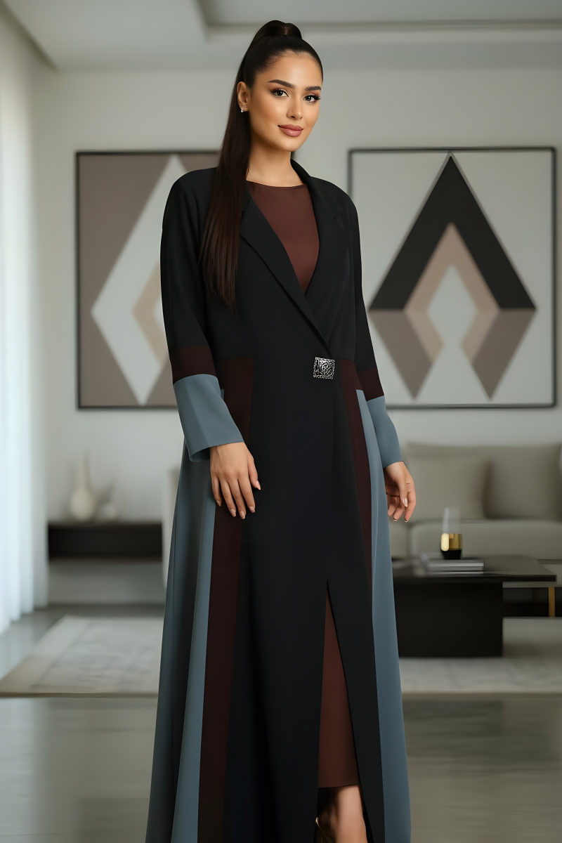 عباية كريب ناعم ملونة 070 عباية كريب ناعم ملونة 070