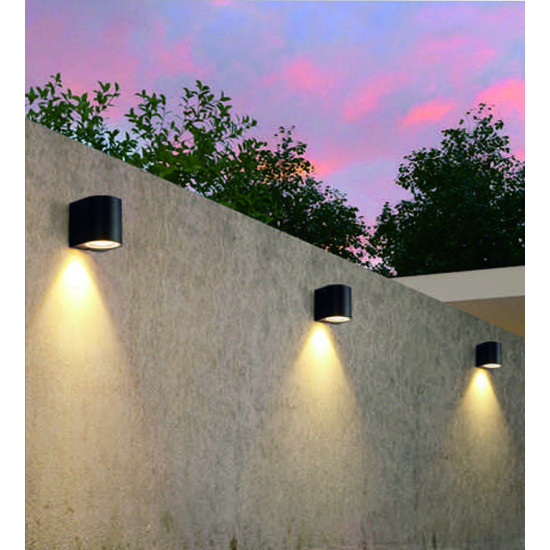 وحدة انارة اتجاه واحد مقاس 80*65 أسود مع امكانية تركيب سبوت GU10 عدد 1 وحدة انارة اتجاه واحد مقاس 80*65 أسود مع امكانية تركيب سبوت GU10 عدد 1