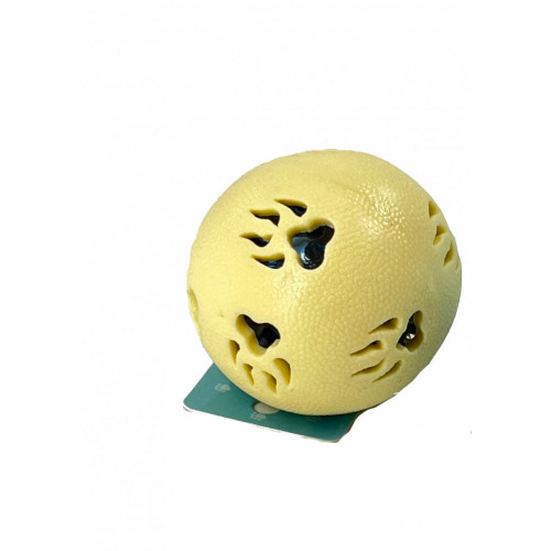 كورة مضيئة ببصمات لطيفة