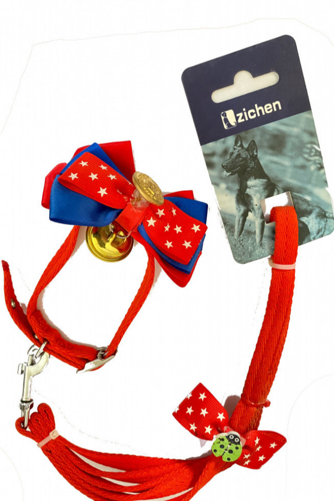 حبل تنزه للكلاب مع طوق بتصميم فيونكة وجرس