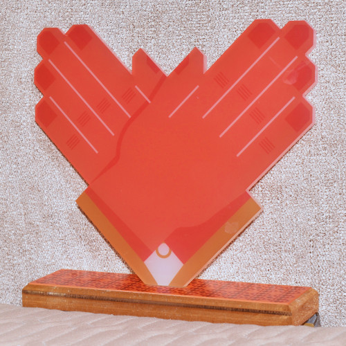 دروع اكرليك ملونة بهوية اليوم الوطني مع امكانية الطباعة عليها