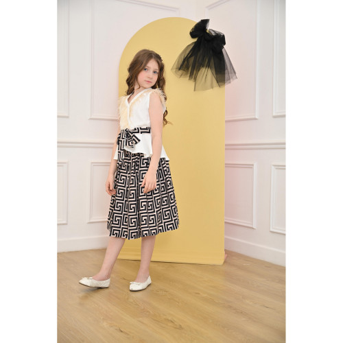 طقم تيور بلوزة ريش مع تنورة مبهجة - Mk23019 طقم تيور بلوزة ريش مع تنورة مبهجة - Mk23019