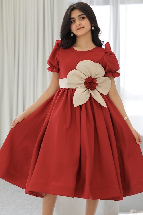 فستان بناتي أحمر بورده كبيره على الخصر - 916
