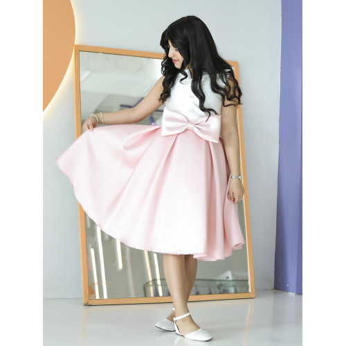 تيور بناتي لحمي بفيونكه على التنورة - m3645 تيور بناتي لحمي بفيونكه على التنورة - m3645