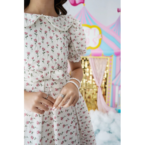 فستان بناتي مورد بالزهور سحر الإطلالة الريفية - 1000 فستان بناتي مورد بالزهور سحر الإطلالة الريفية - 1000